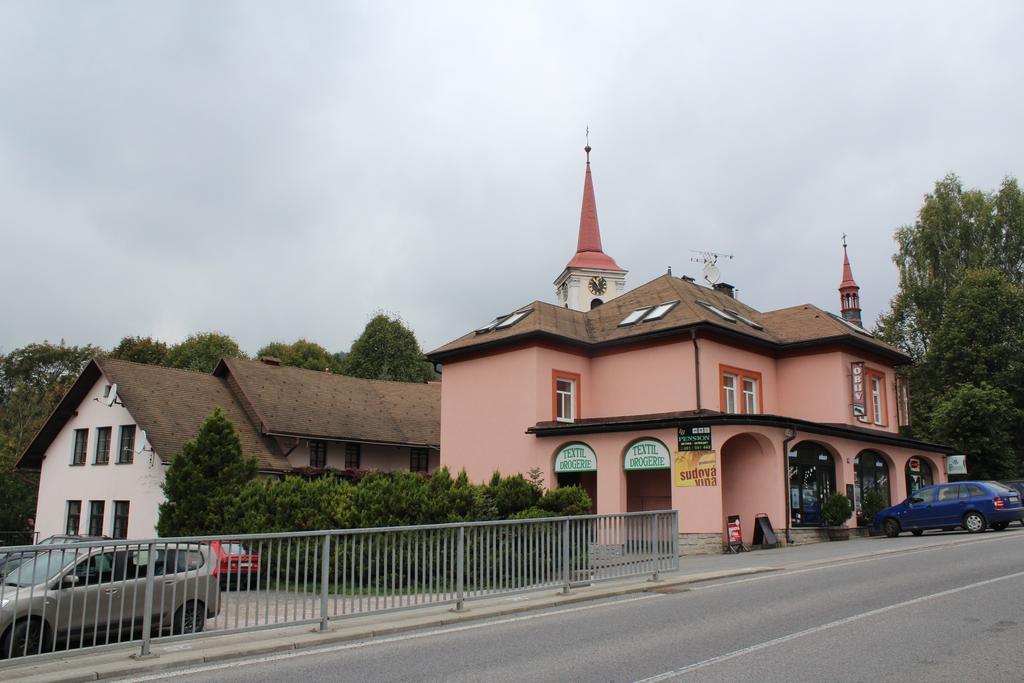 Penzion Breuer Hotel Jablonec nad Jizerou Eksteriør billede