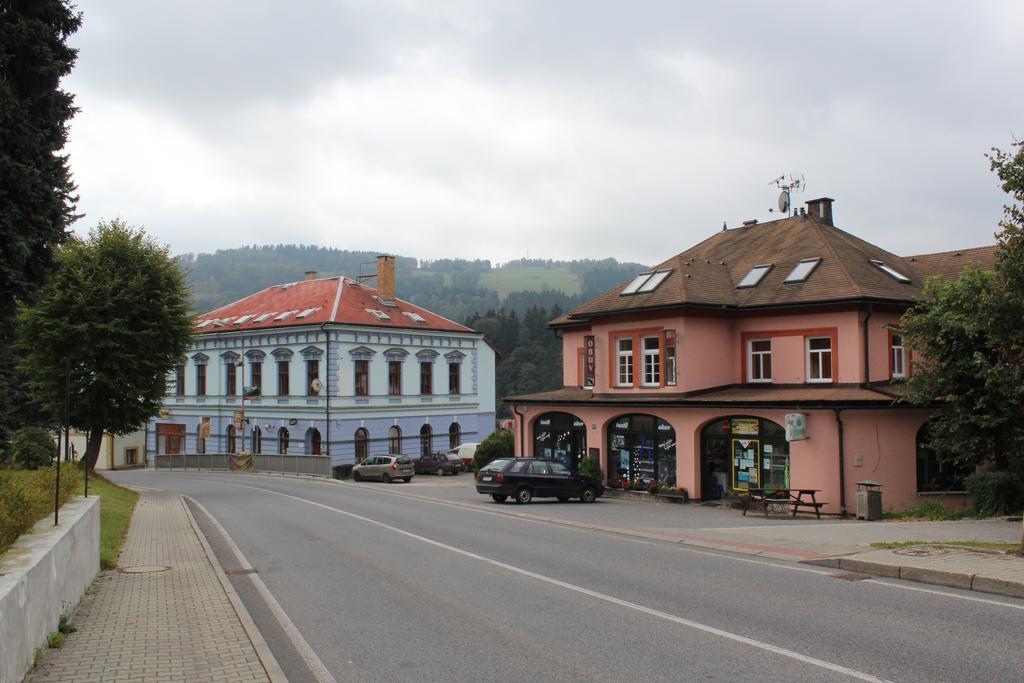 Penzion Breuer Hotel Jablonec nad Jizerou Eksteriør billede